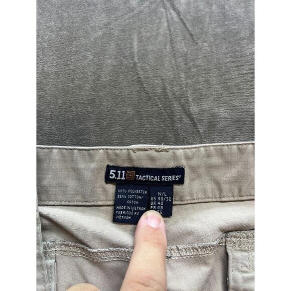 5.11 Tactical Pants Mens Size 40x32 Beige Ripstop Cargo Shooting Training‎ Range - Picture 3 of 6